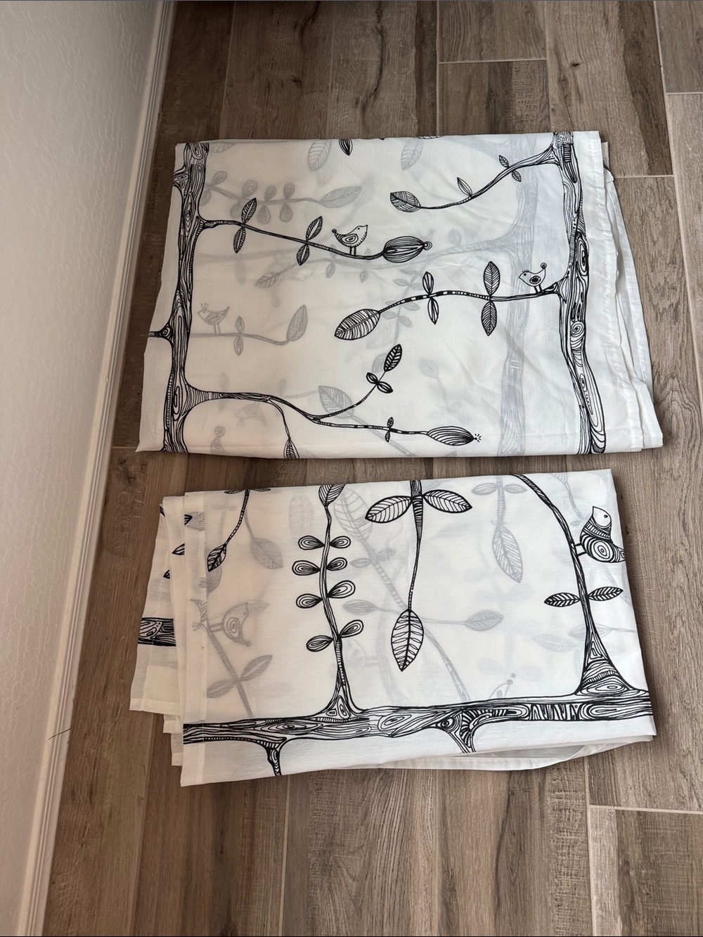 IKEA Eivor Kojsa Aramssan Black and White with Trees and Birds 2 Curtain Panels